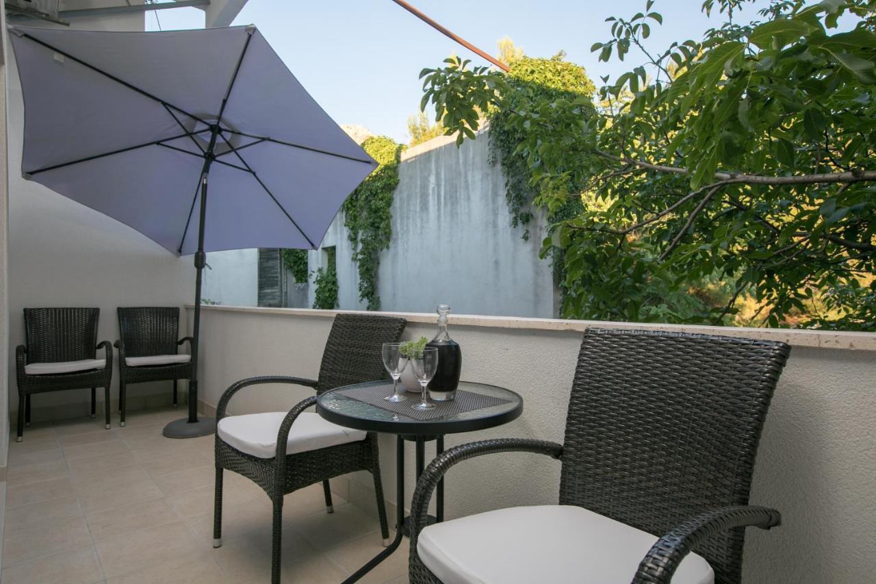 Apartmani Dijana Podgora Exterior foto